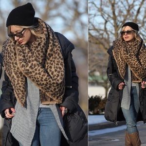NWT❗️Zara Reversible Leopard Blanket Wrap Scarf
